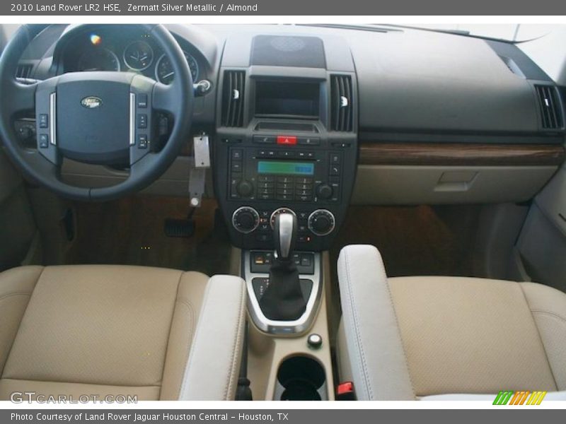 Zermatt Silver Metallic / Almond 2010 Land Rover LR2 HSE