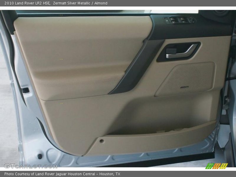 Zermatt Silver Metallic / Almond 2010 Land Rover LR2 HSE