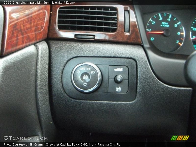 Summit White / Ebony 2010 Chevrolet Impala LT