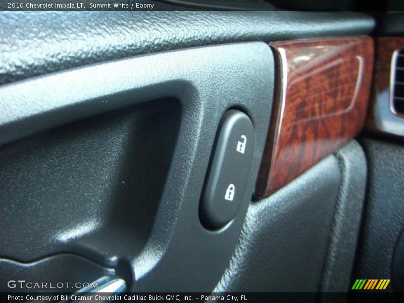 Summit White / Ebony 2010 Chevrolet Impala LT