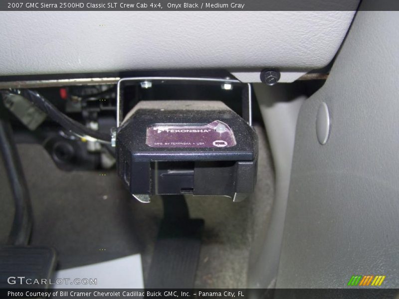 Onyx Black / Medium Gray 2007 GMC Sierra 2500HD Classic SLT Crew Cab 4x4