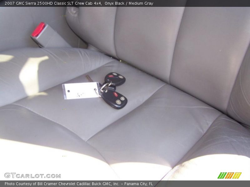 Onyx Black / Medium Gray 2007 GMC Sierra 2500HD Classic SLT Crew Cab 4x4