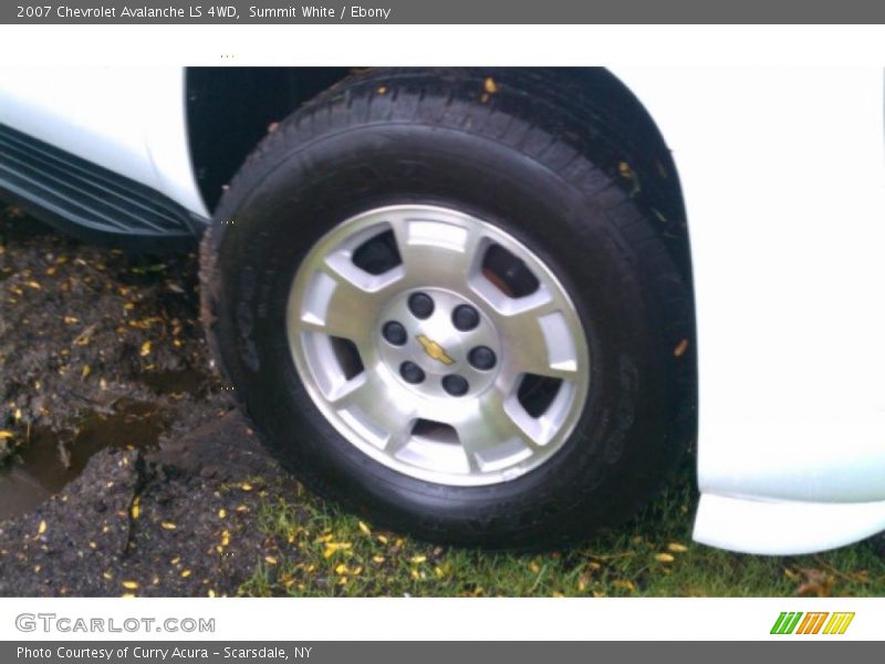Summit White / Ebony 2007 Chevrolet Avalanche LS 4WD