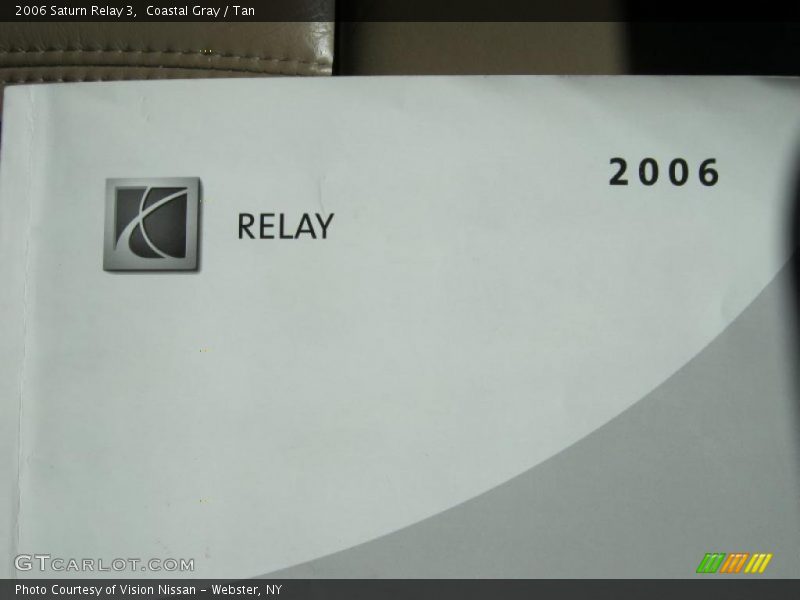 Coastal Gray / Tan 2006 Saturn Relay 3