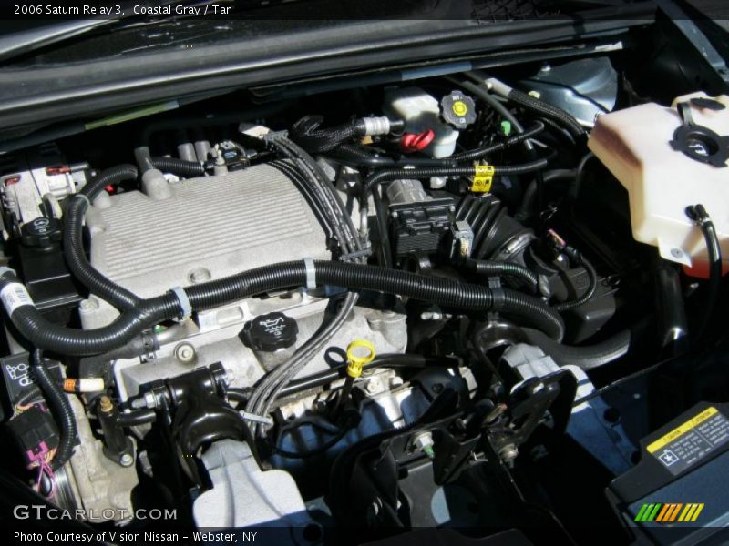 Coastal Gray / Tan 2006 Saturn Relay 3