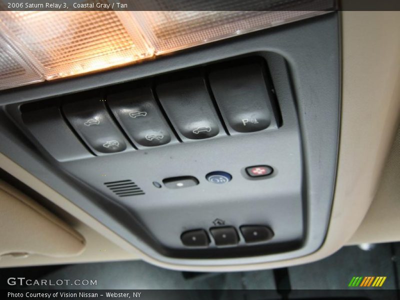 Coastal Gray / Tan 2006 Saturn Relay 3