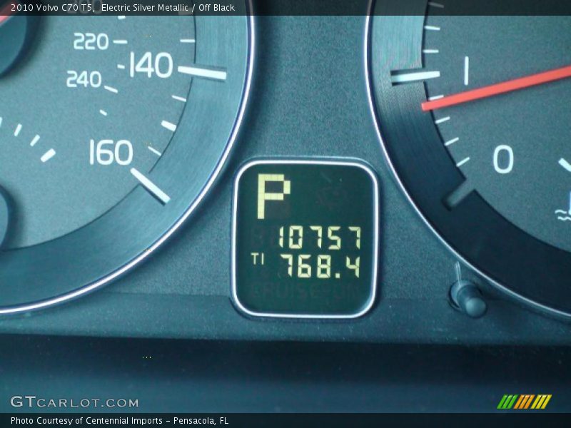 Electric Silver Metallic / Off Black 2010 Volvo C70 T5