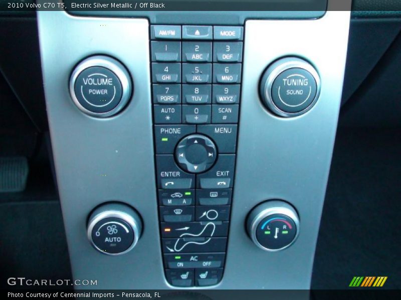 Electric Silver Metallic / Off Black 2010 Volvo C70 T5