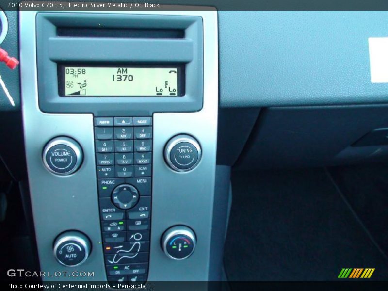 Electric Silver Metallic / Off Black 2010 Volvo C70 T5