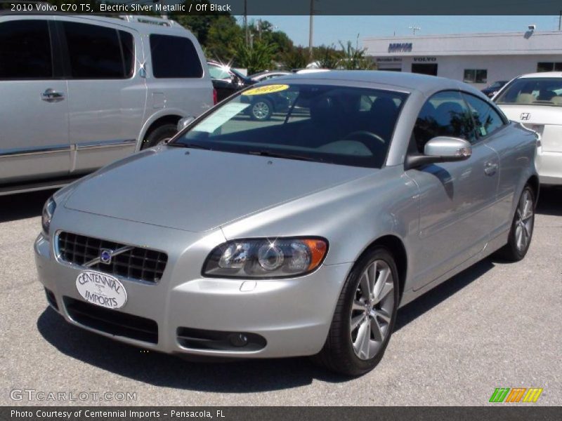 Electric Silver Metallic / Off Black 2010 Volvo C70 T5