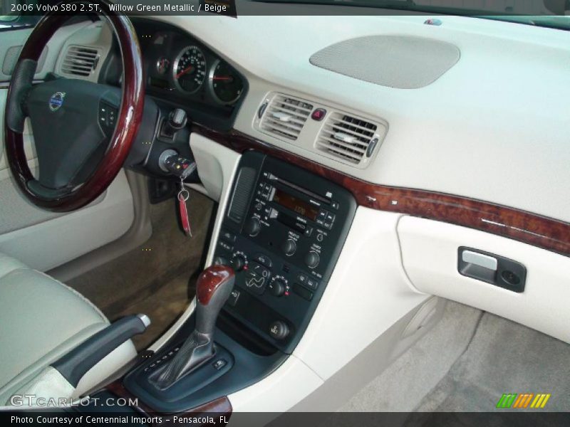 Willow Green Metallic / Beige 2006 Volvo S80 2.5T