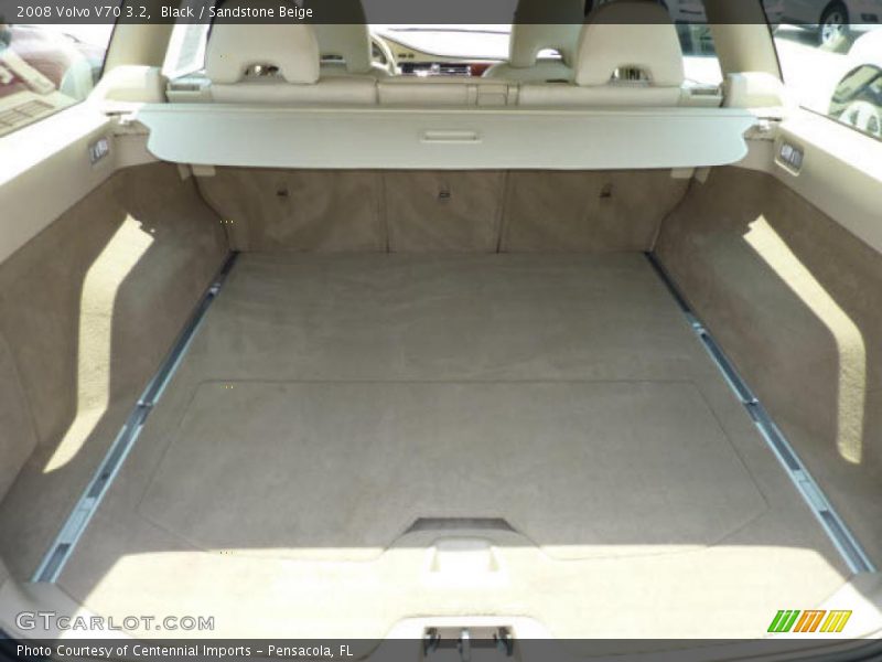 Black / Sandstone Beige 2008 Volvo V70 3.2