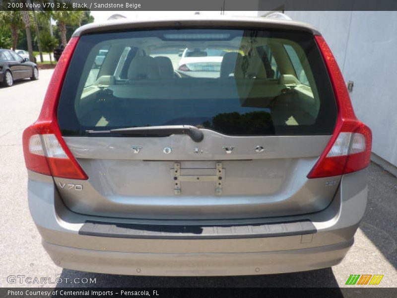 Black / Sandstone Beige 2008 Volvo V70 3.2