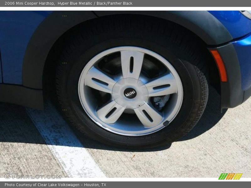Hyper Blue Metallic / Black/Panther Black 2006 Mini Cooper Hardtop