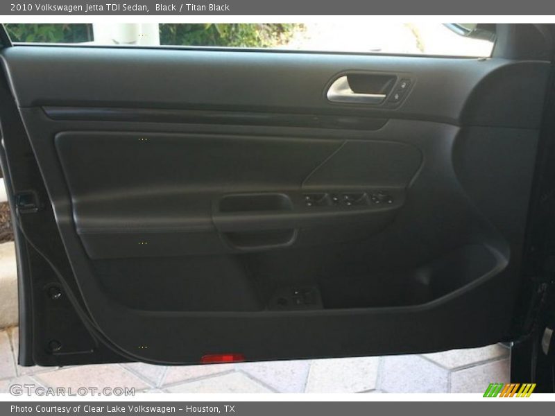Black / Titan Black 2010 Volkswagen Jetta TDI Sedan