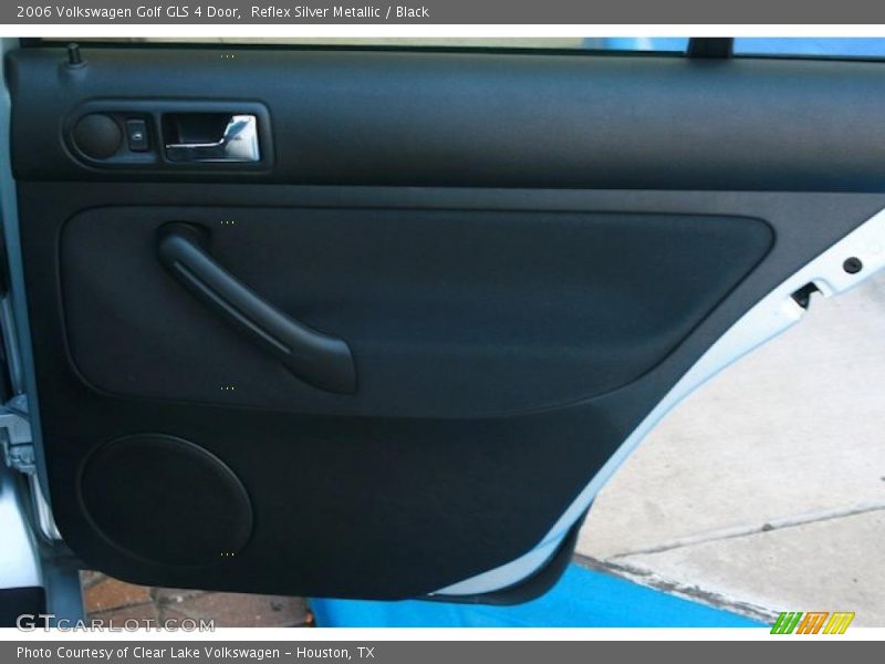 Reflex Silver Metallic / Black 2006 Volkswagen Golf GLS 4 Door