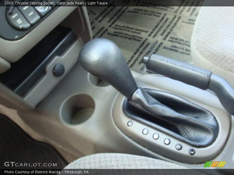 Satin Jade Pearl / Light Taupe 2005 Chrysler Sebring Sedan