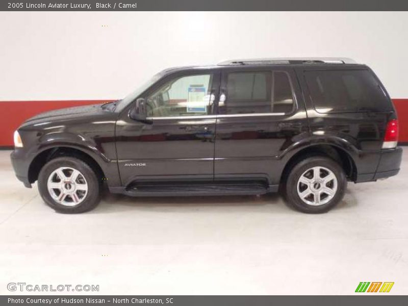 Black / Camel 2005 Lincoln Aviator Luxury