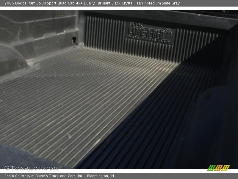 Brilliant Black Crystal Pearl / Medium Slate Gray 2006 Dodge Ram 3500 Sport Quad Cab 4x4 Dually