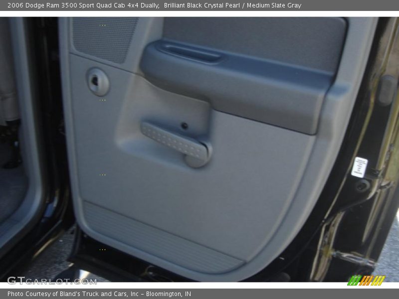 Brilliant Black Crystal Pearl / Medium Slate Gray 2006 Dodge Ram 3500 Sport Quad Cab 4x4 Dually
