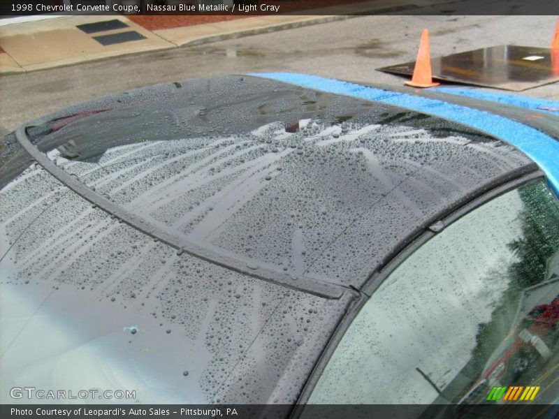 Nassau Blue Metallic / Light Gray 1998 Chevrolet Corvette Coupe