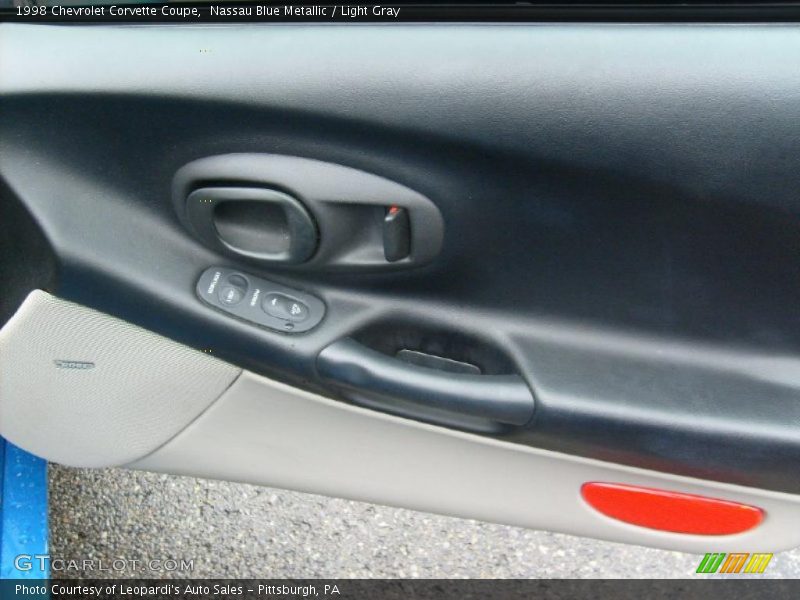 Nassau Blue Metallic / Light Gray 1998 Chevrolet Corvette Coupe