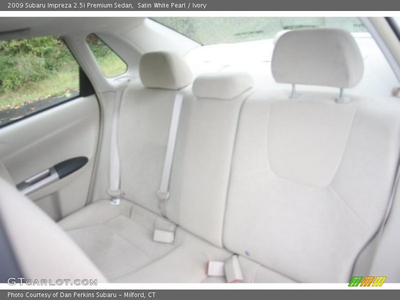 Satin White Pearl / Ivory 2009 Subaru Impreza 2.5i Premium Sedan