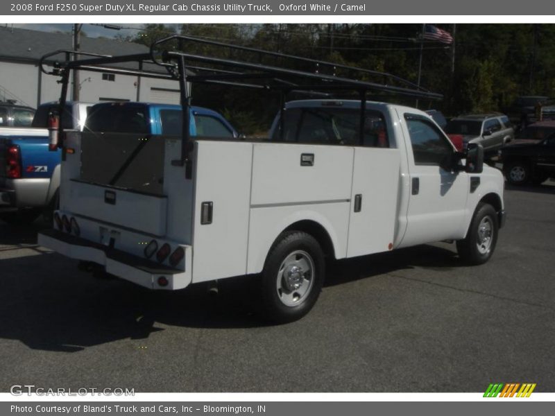 Oxford White / Camel 2008 Ford F250 Super Duty XL Regular Cab Chassis Utility Truck