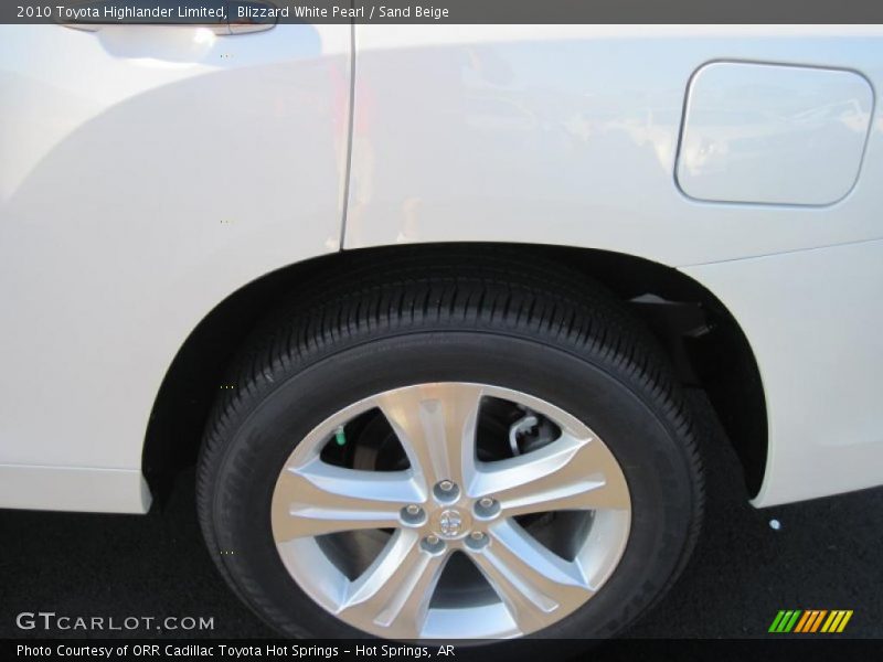 Blizzard White Pearl / Sand Beige 2010 Toyota Highlander Limited