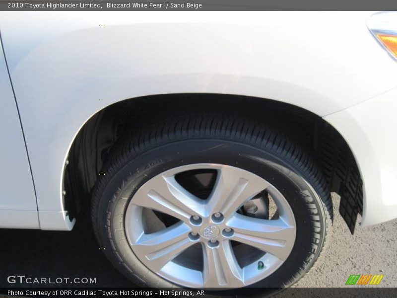 Blizzard White Pearl / Sand Beige 2010 Toyota Highlander Limited