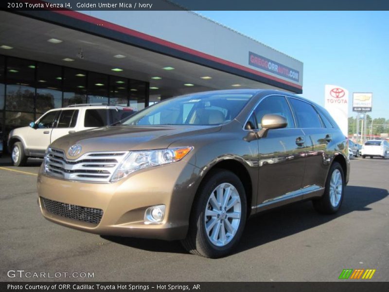 Golden Umber Mica / Ivory 2010 Toyota Venza I4
