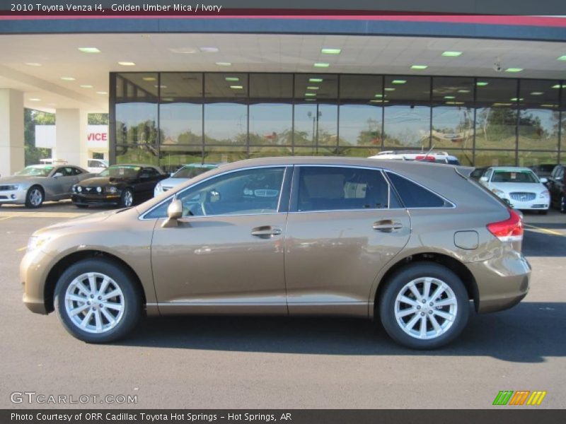 Golden Umber Mica / Ivory 2010 Toyota Venza I4