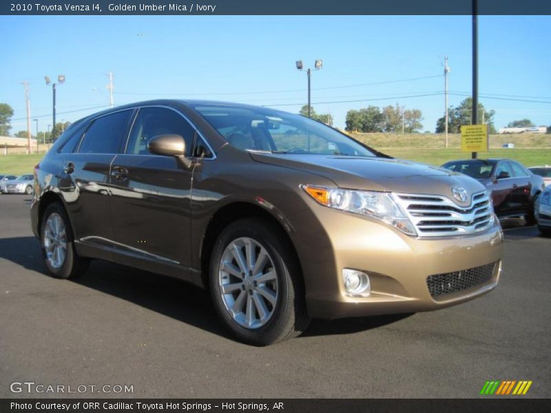 Golden Umber Mica / Ivory 2010 Toyota Venza I4