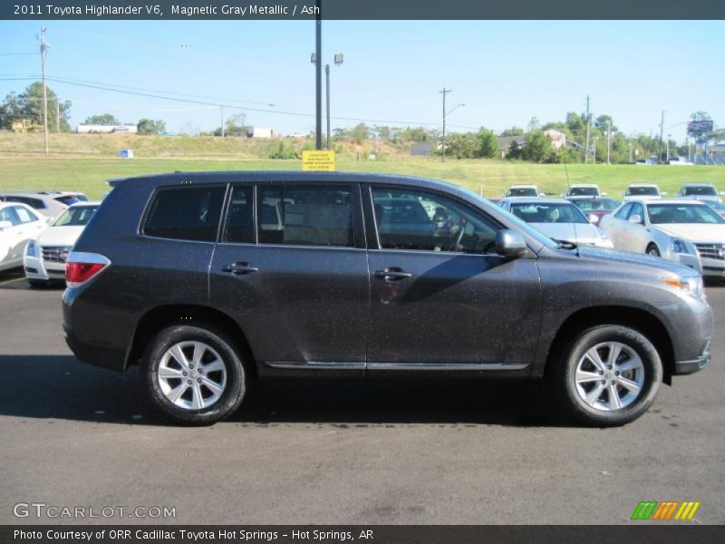 Magnetic Gray Metallic / Ash 2011 Toyota Highlander V6