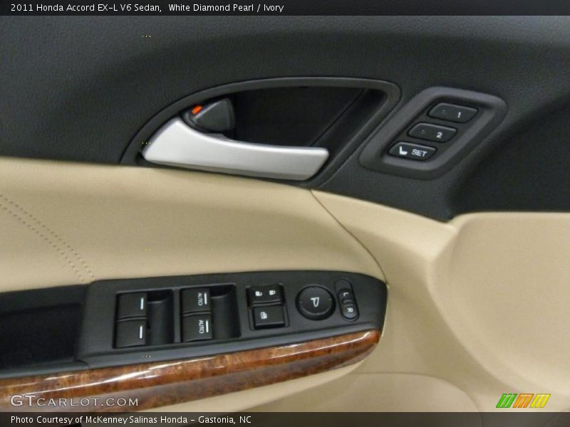 White Diamond Pearl / Ivory 2011 Honda Accord EX-L V6 Sedan