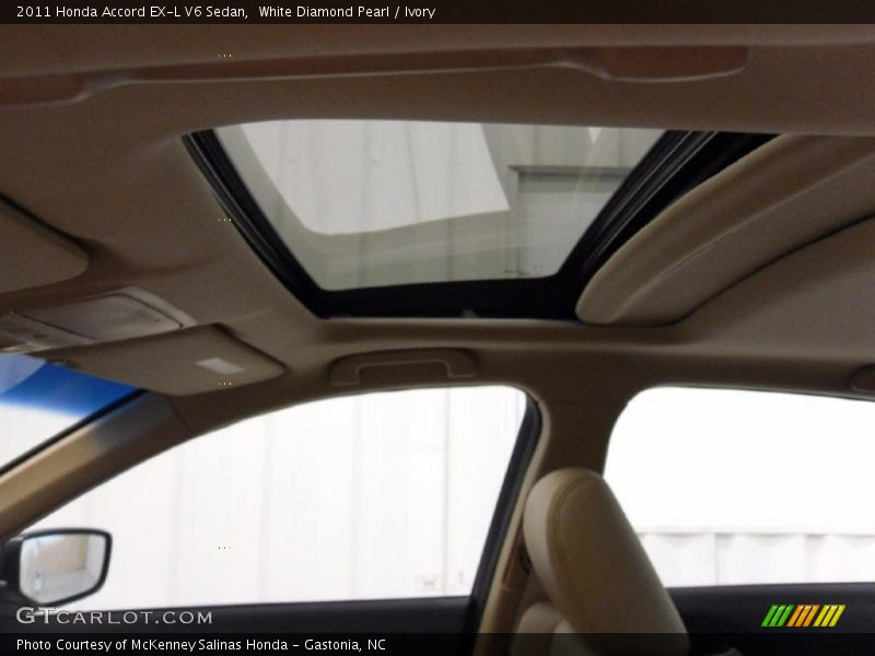 White Diamond Pearl / Ivory 2011 Honda Accord EX-L V6 Sedan