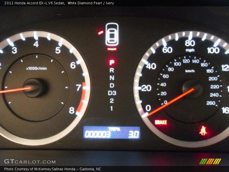 White Diamond Pearl / Ivory 2011 Honda Accord EX-L V6 Sedan
