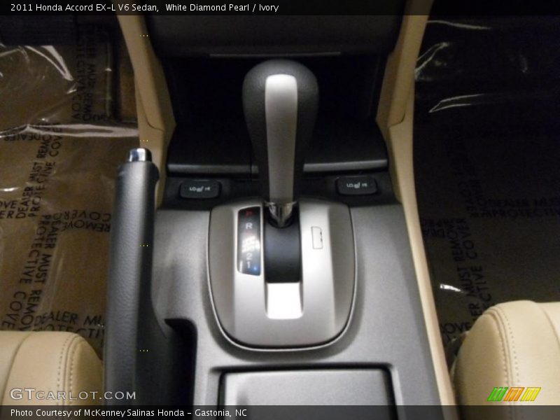 White Diamond Pearl / Ivory 2011 Honda Accord EX-L V6 Sedan