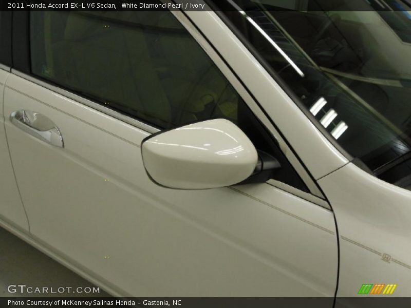 White Diamond Pearl / Ivory 2011 Honda Accord EX-L V6 Sedan