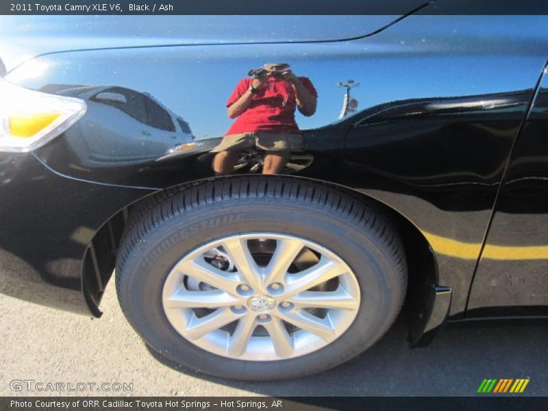 Black / Ash 2011 Toyota Camry XLE V6