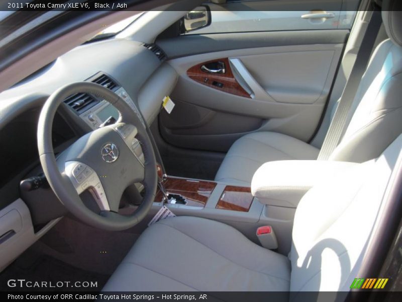 Black / Ash 2011 Toyota Camry XLE V6