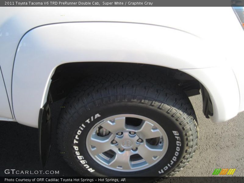Super White / Graphite Gray 2011 Toyota Tacoma V6 TRD PreRunner Double Cab