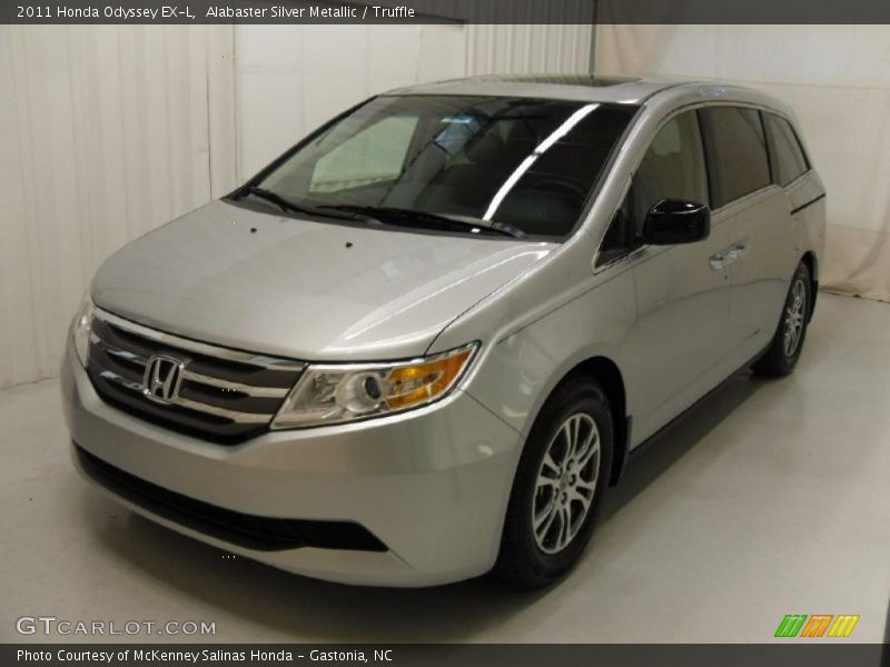 Alabaster Silver Metallic / Truffle 2011 Honda Odyssey EX-L