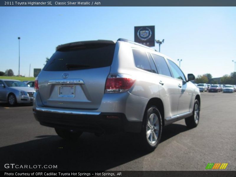 Classic Silver Metallic / Ash 2011 Toyota Highlander SE