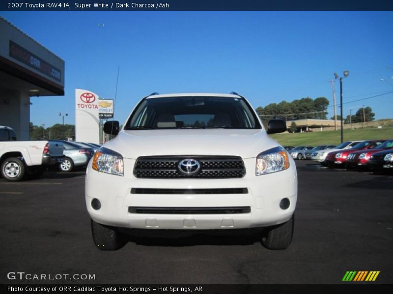 Super White / Dark Charcoal/Ash 2007 Toyota RAV4 I4