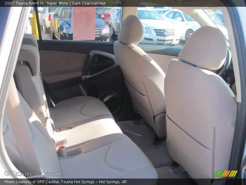 Super White / Dark Charcoal/Ash 2007 Toyota RAV4 I4