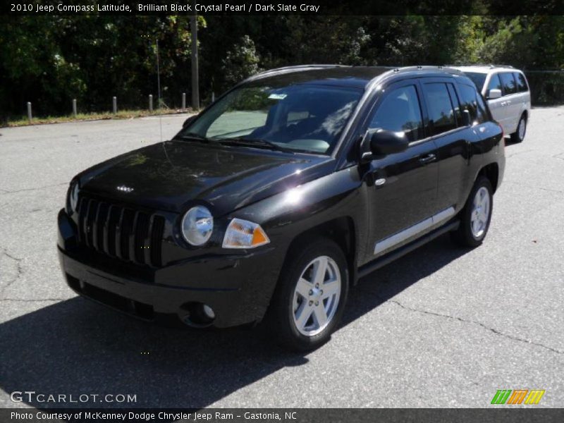Brilliant Black Crystal Pearl / Dark Slate Gray 2010 Jeep Compass Latitude