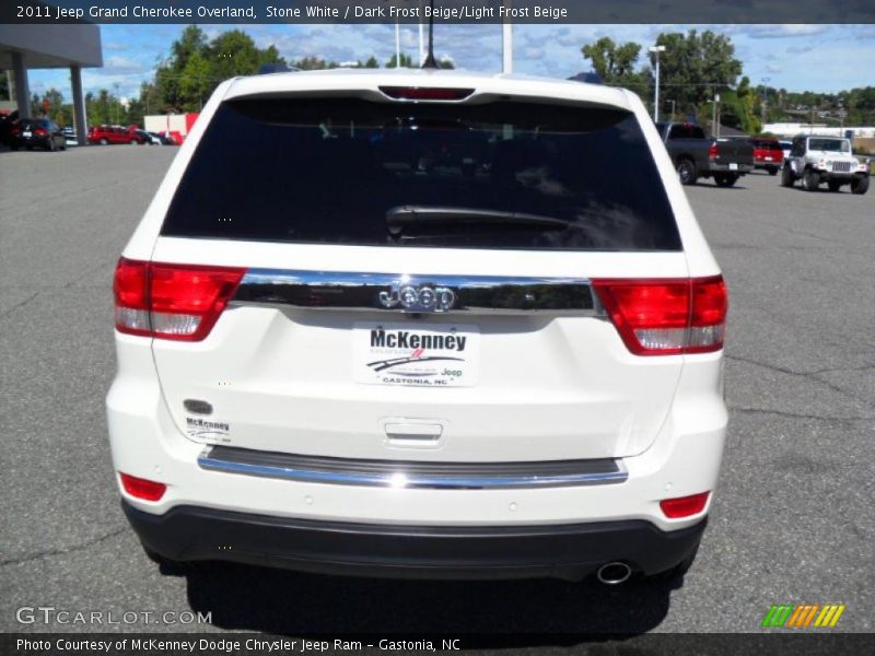 Stone White / Dark Frost Beige/Light Frost Beige 2011 Jeep Grand Cherokee Overland