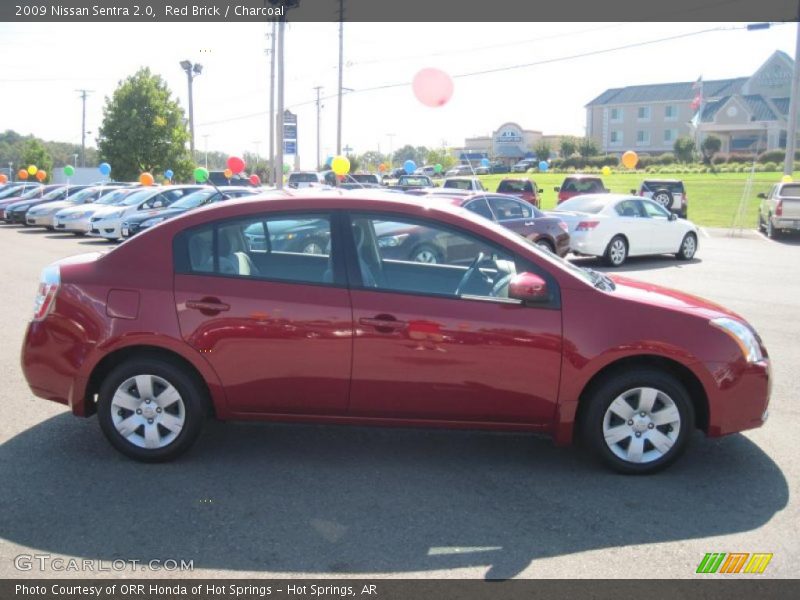 Red Brick / Charcoal 2009 Nissan Sentra 2.0