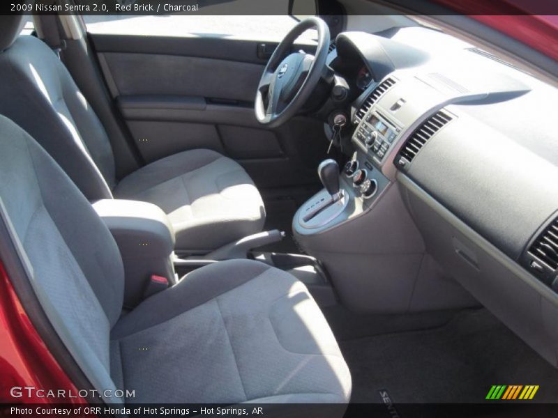 Red Brick / Charcoal 2009 Nissan Sentra 2.0